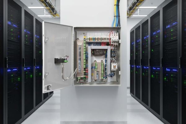 Data Center Cooling Control Panels - Data Center HVAC Control Panels ...